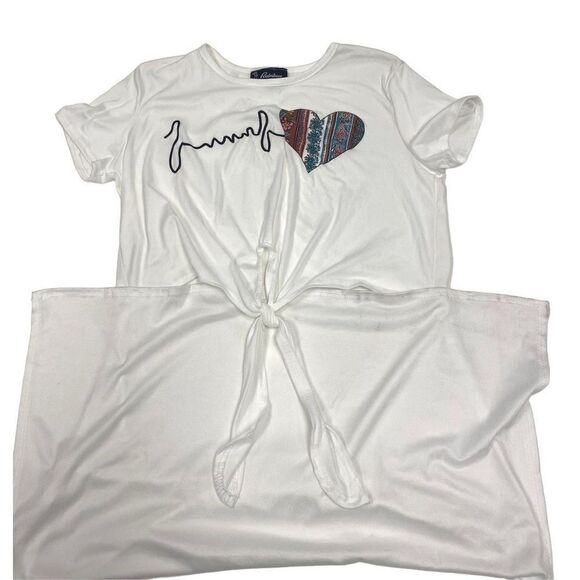 Cute High Low T-shirt - Picture 1 of 5